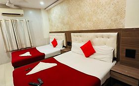 Hotel Atlas Grand Andheri East